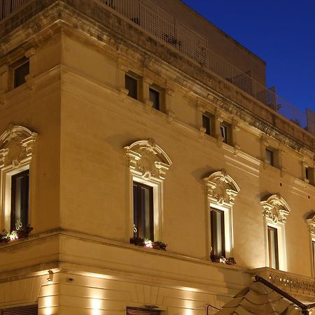 Apollo Suites Lecce Ngoại thất bức ảnh