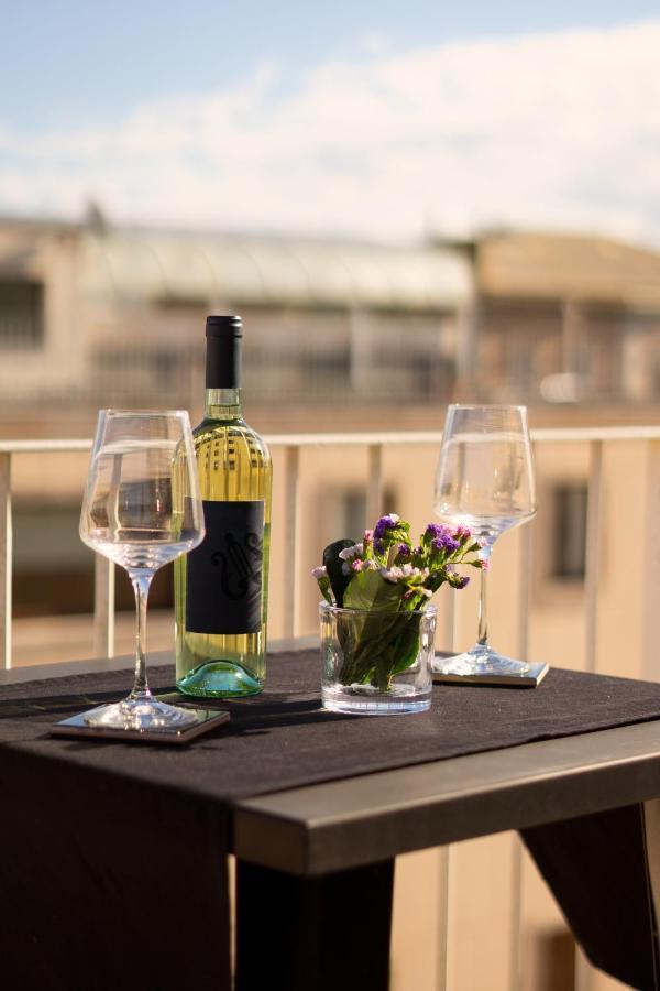 Apollo Suites Lecce Ngoại thất bức ảnh