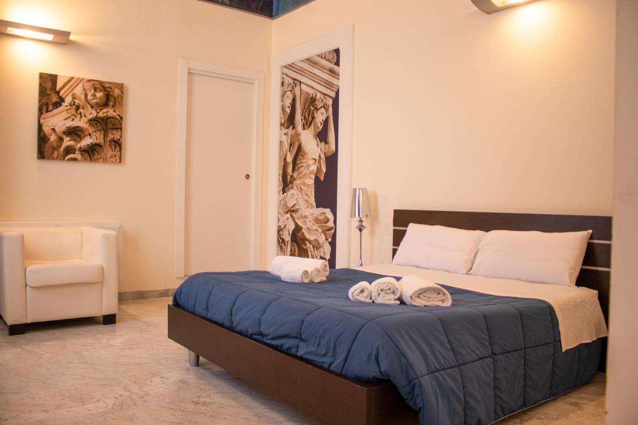Apollo Suites Lecce Ngoại thất bức ảnh