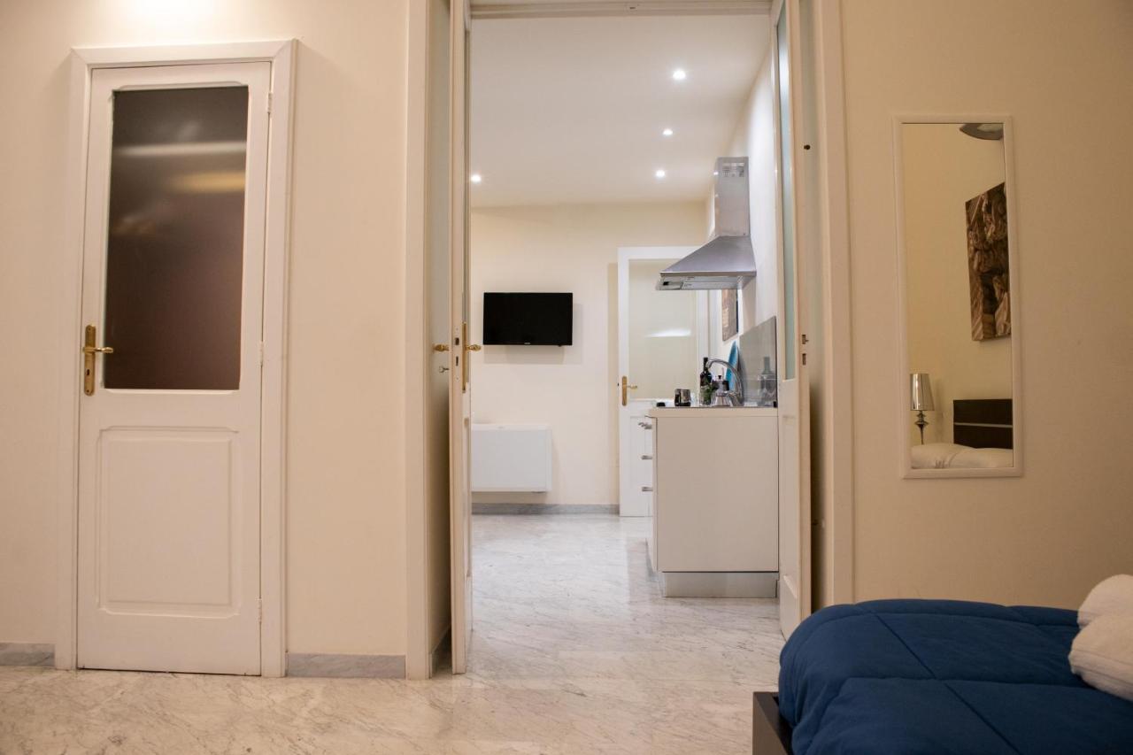 Apollo Suites Lecce Ngoại thất bức ảnh