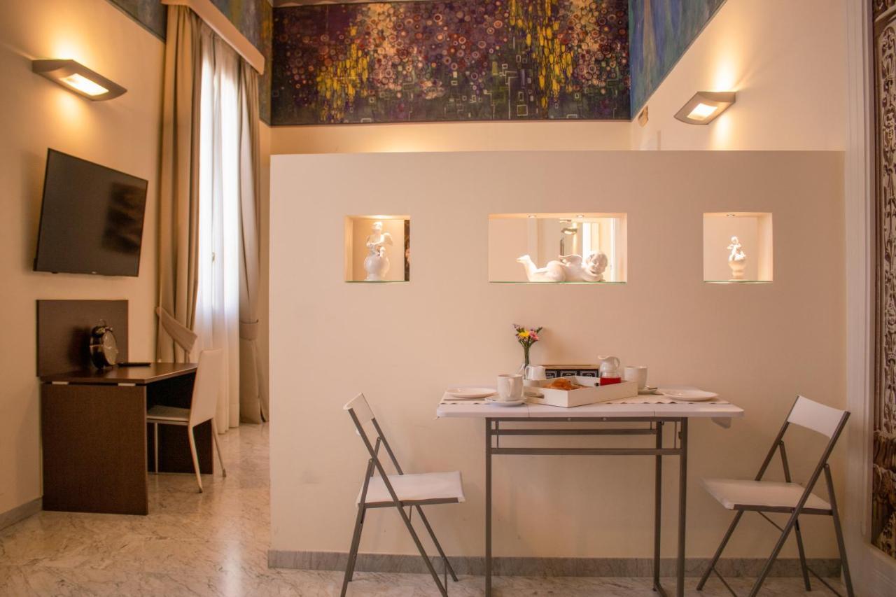 Apollo Suites Lecce Ngoại thất bức ảnh