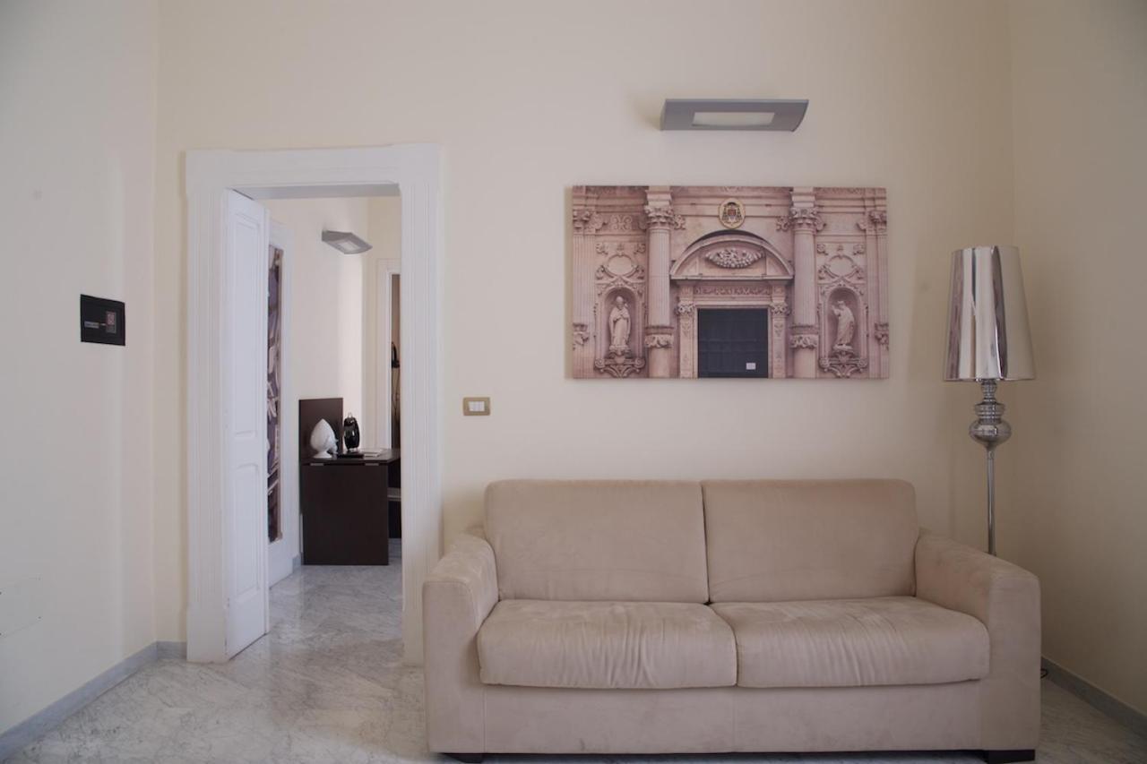Apollo Suites Lecce Ngoại thất bức ảnh